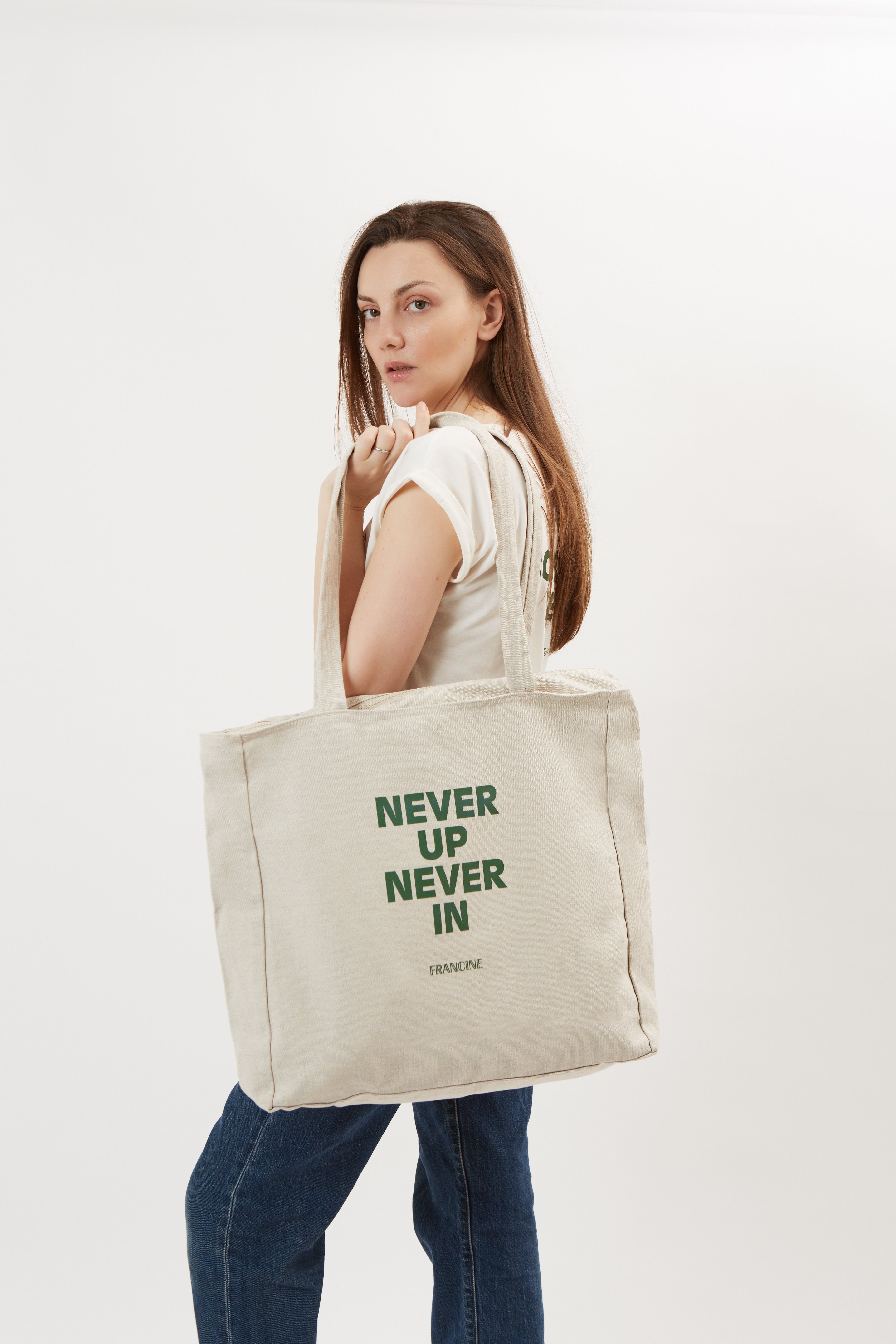 Tote bag never up