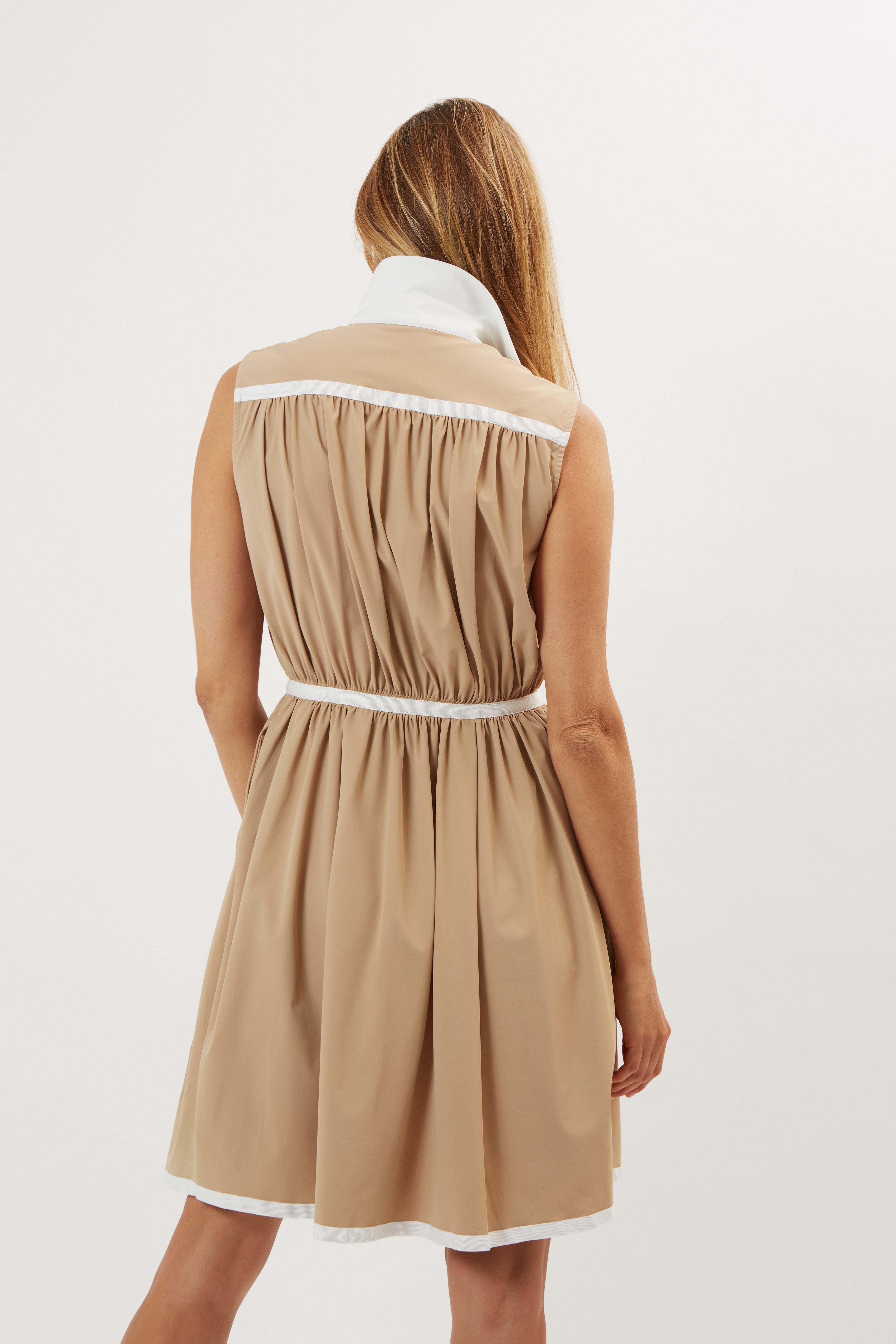Robe Iconique beige